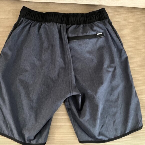 Vuori Banks Shorts Size S 9" Inseam - Picture 2 of 6
